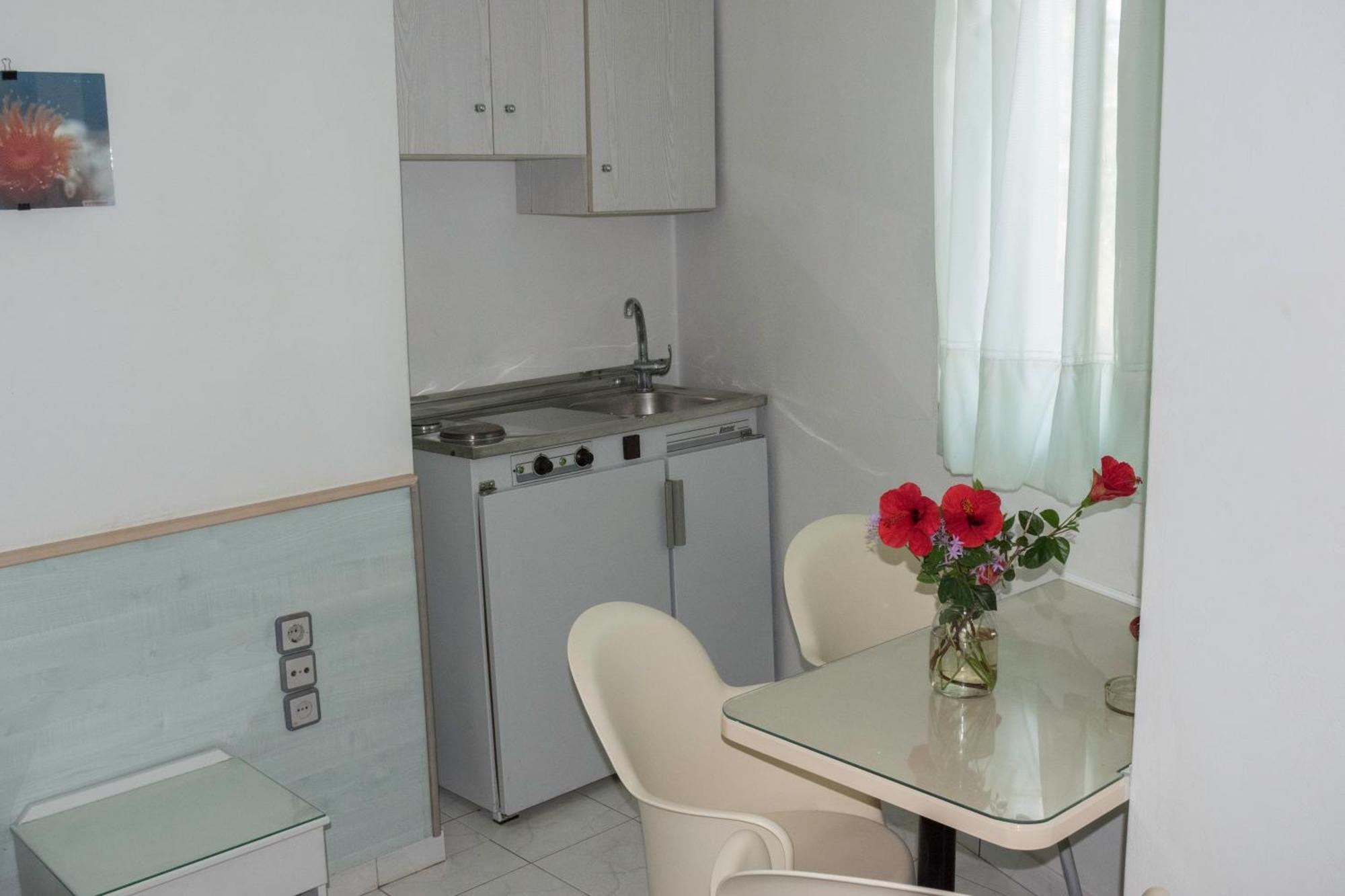 Stefanie Studios Agia Marina  Bagian luar foto